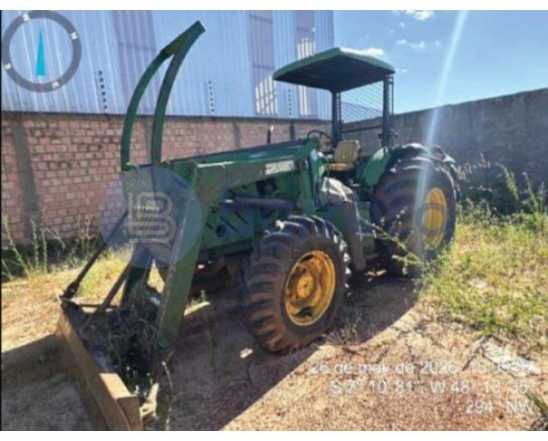 Foto de TRATOR AGRÍCULA JOHN DEERE, MODELO 6100J, ANO 2021, POTÊNCIA NOMINAL DE 85 CV (63 KW).