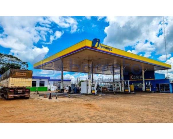 Foto de IMÓVEL COMERCIAL POSTO DE GASOLINA | A.T. 3.900,75m² | CEREJEIRAS RO
